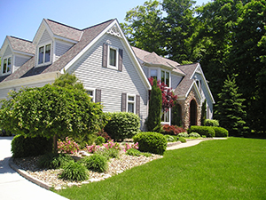 Landscapers and Lawncare Services in Lynnfield, MA